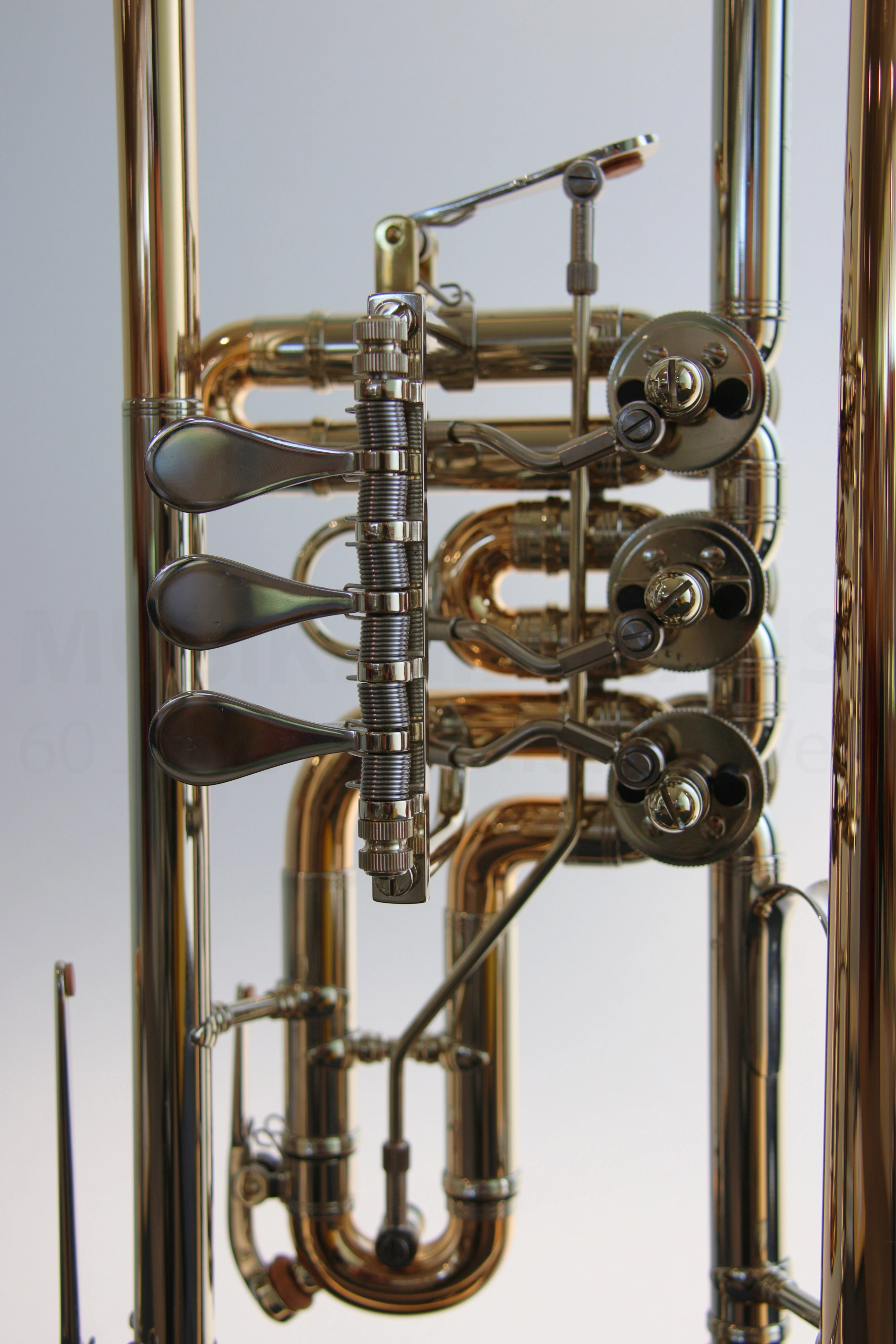 B- Drehventiltrompete Ricco Kühn T043/B